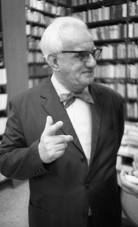 Cergoly_74_07.jpg